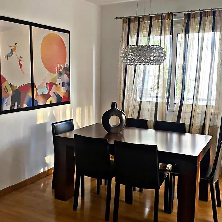 Charm Flat In The Heart Of The Center - Balcony & View شقة