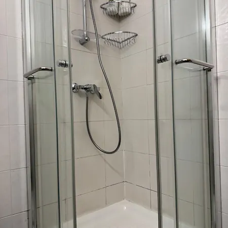 شقة Charm Flat In The Heart Of The Center - Balcony & View *