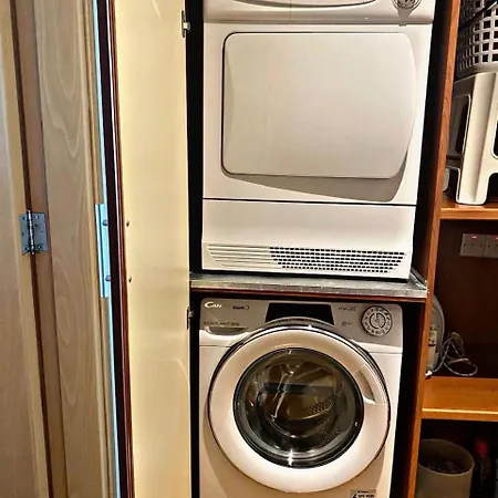 Lägenhet Charm Flat In The Heart Of The Center - Balcony & View Nicosia