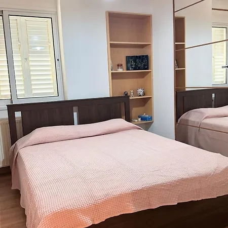 Charm Flat In The Heart Of The Center - Balcony & View Lägenhet *